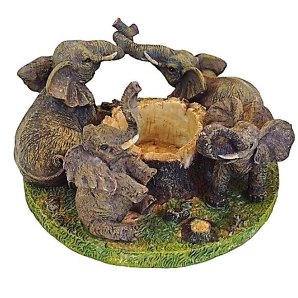 Vintage Elephant Family Circle Around a Candle Holder Resin 6"Diameter x 7" High - Picture 1 of 9